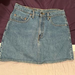 Vintage Authentic Levi’s Denim Skirt